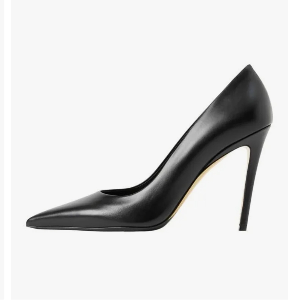 Burberry point pumps black size 6.5 - Picture 6 of 6